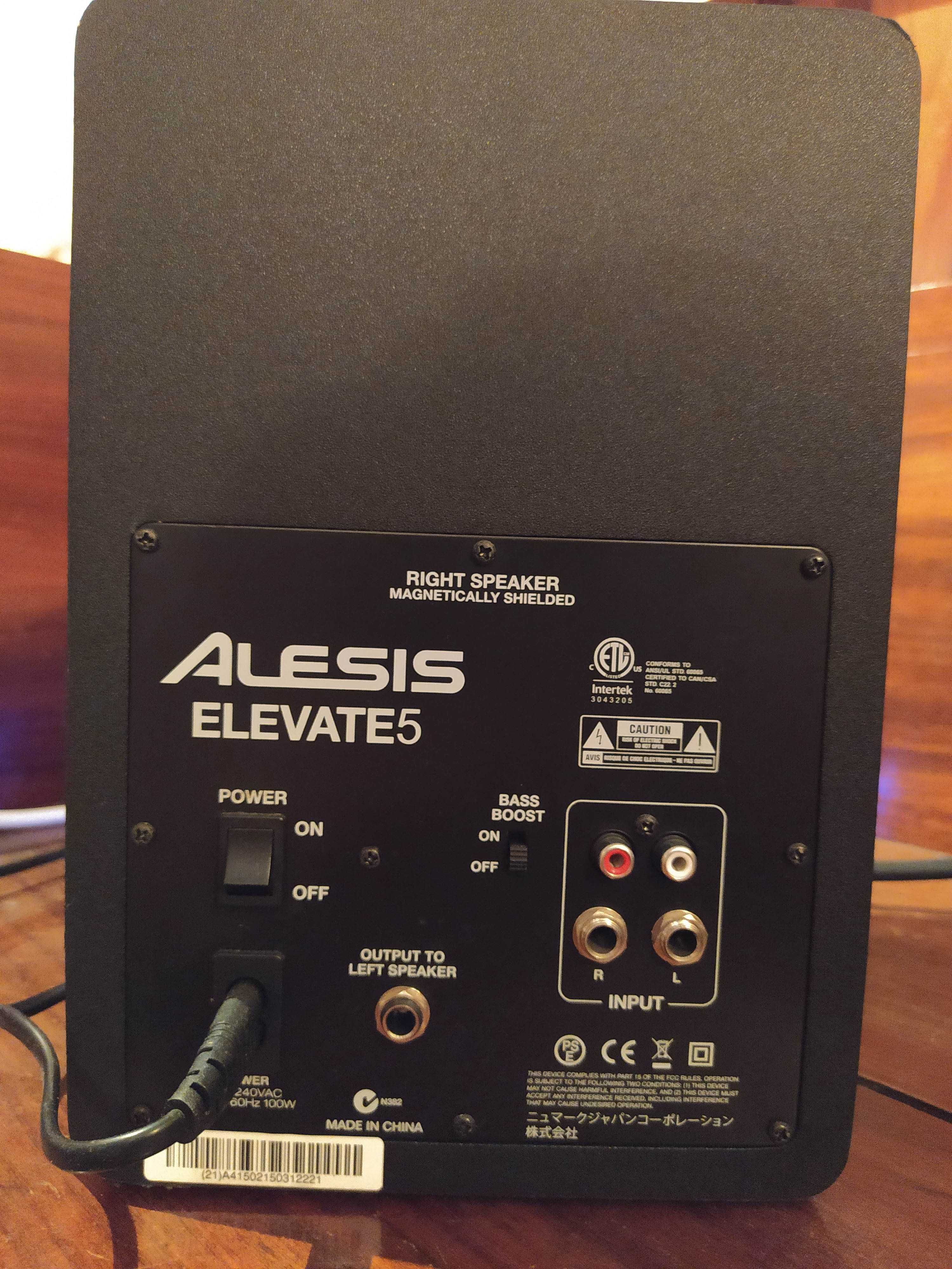 Colunas activas Alesis Elevate 5