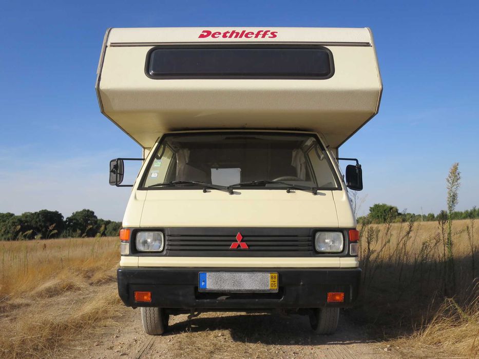 Autocaravana Mitsubishi L 300 Dethleffs 6 lugares