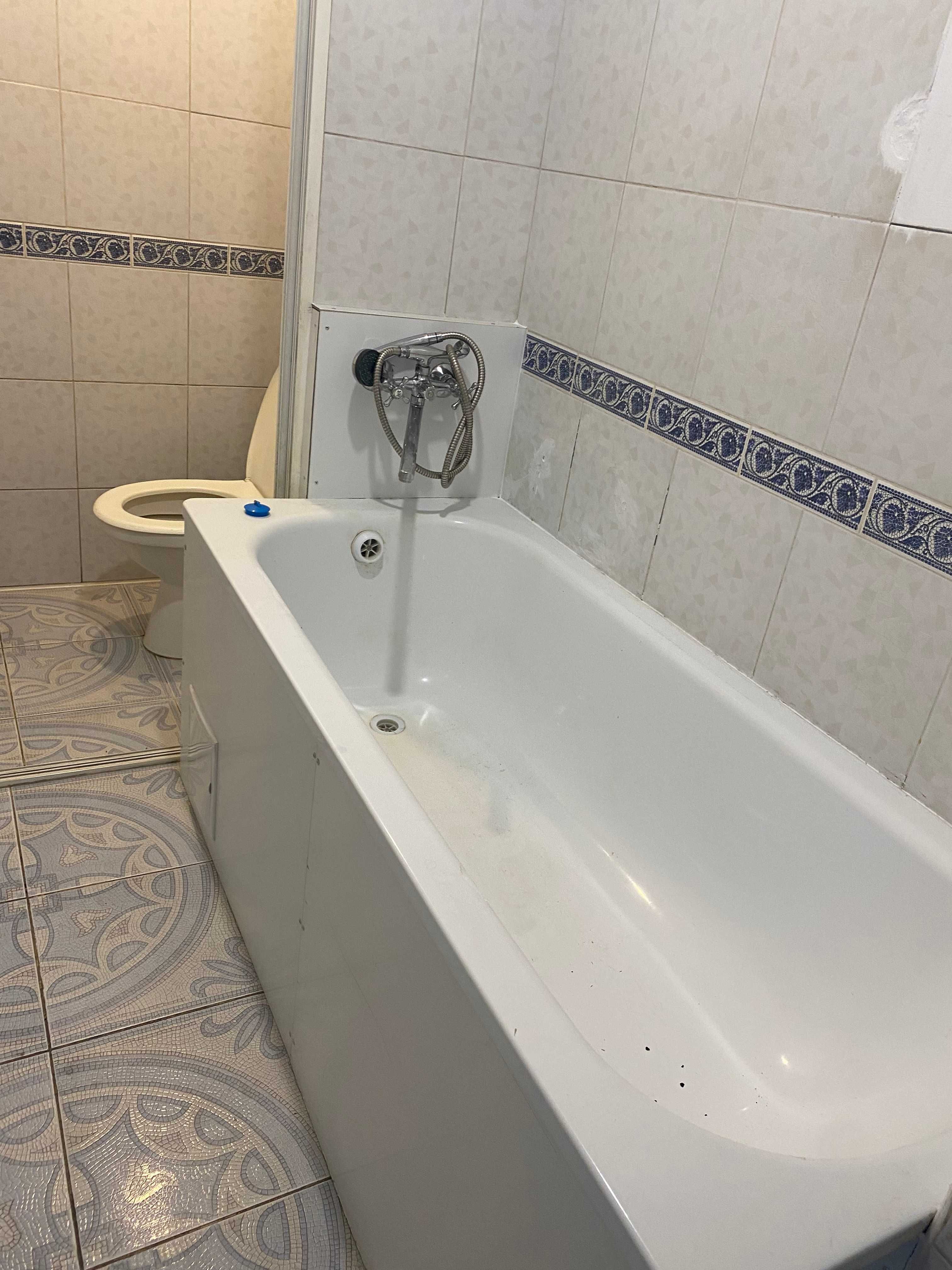 Продаж 4-х кімнатної  квартири вул.Новаторів ,9,