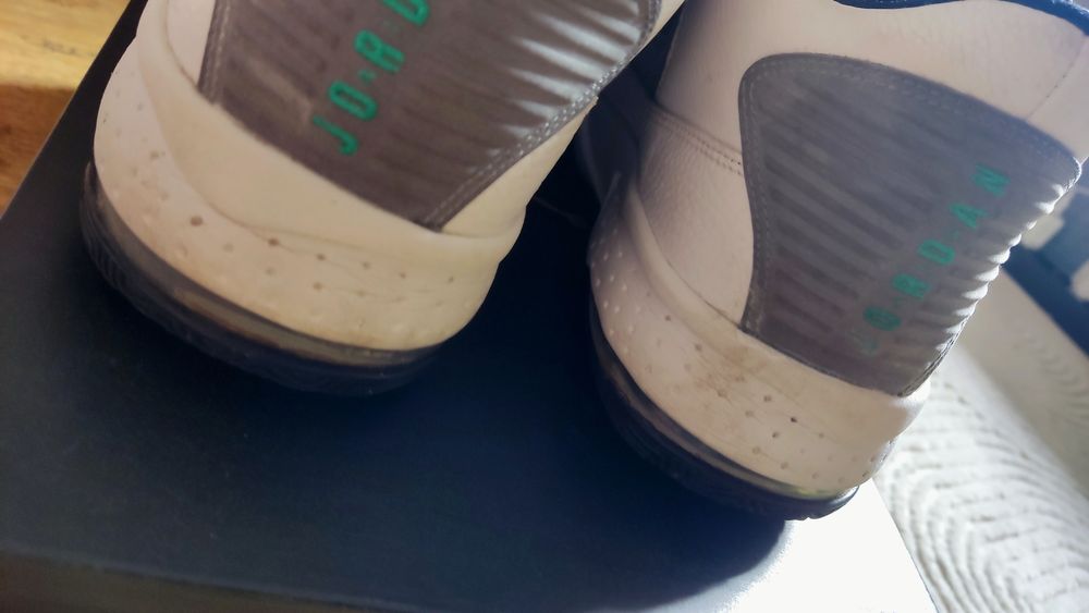 Buty Jordan MAX Aura 2 White Wolf Grey