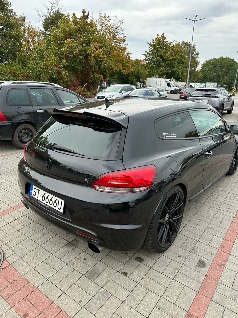 Lotka dokładka spoiler Volkswagen Scirocco 2008/2014 czarny połysk