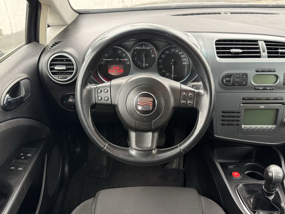 Seat Leon 2009 1.8 tsi 160KM manual Opłacony Klima 5 drzwi