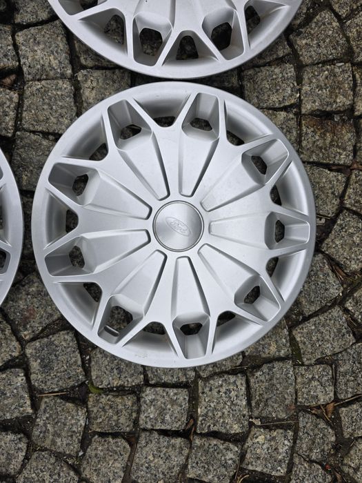 Oryginalny komplet kołpaki ford 16 ładne