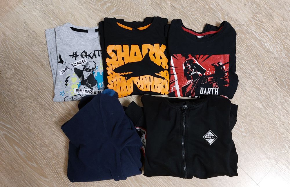 146/152 komplet bluz i bluzek dla chłopaka