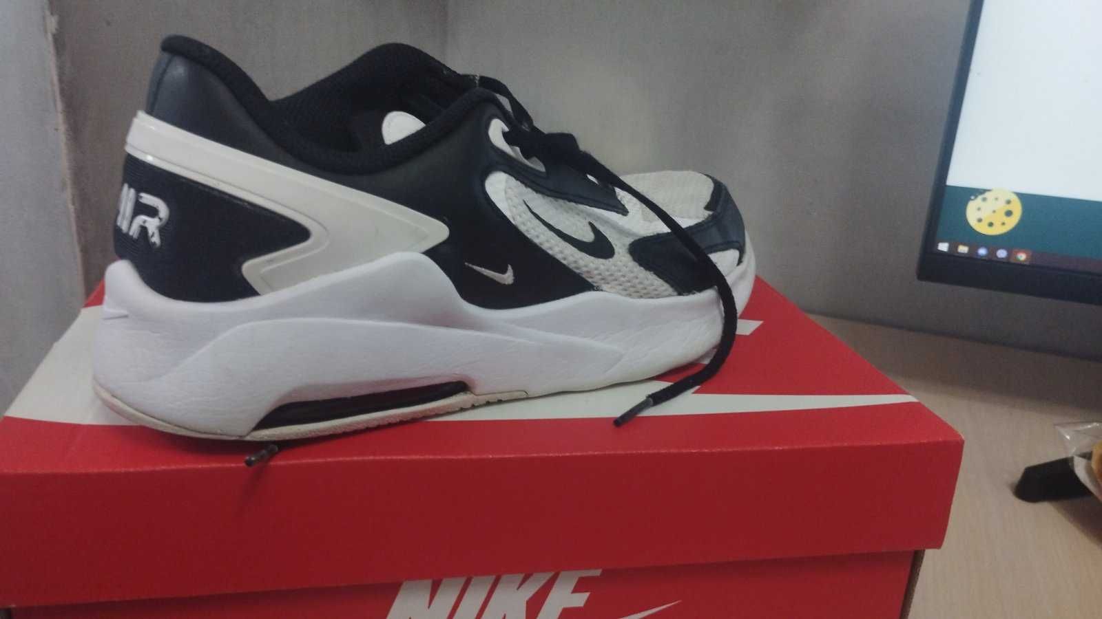 Кросівки NIKE AIR MAX BOLT BLACK (40 розмір)