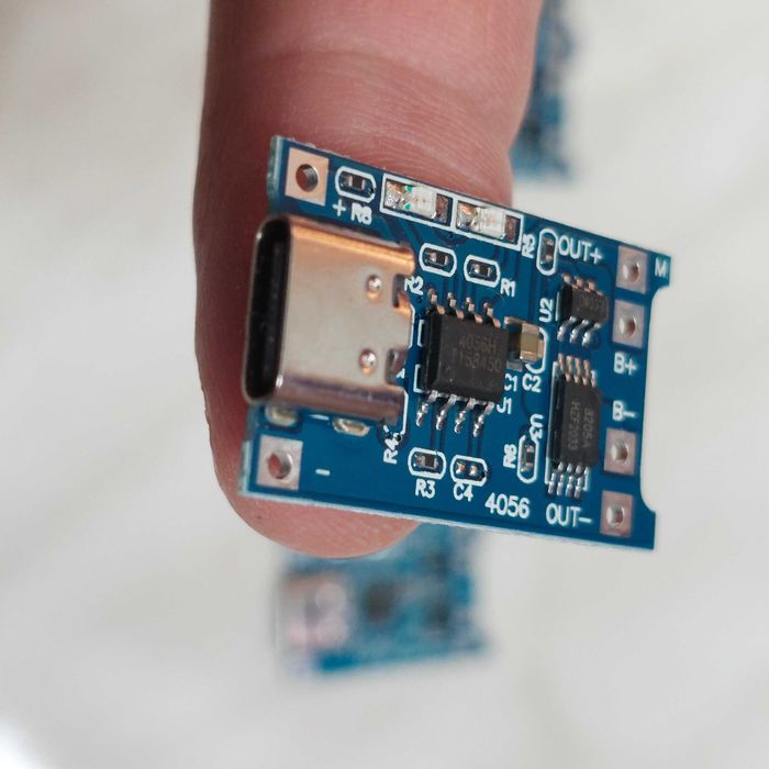 Плата зарядка 18650 Li-Ion с защитой и портом Type-C