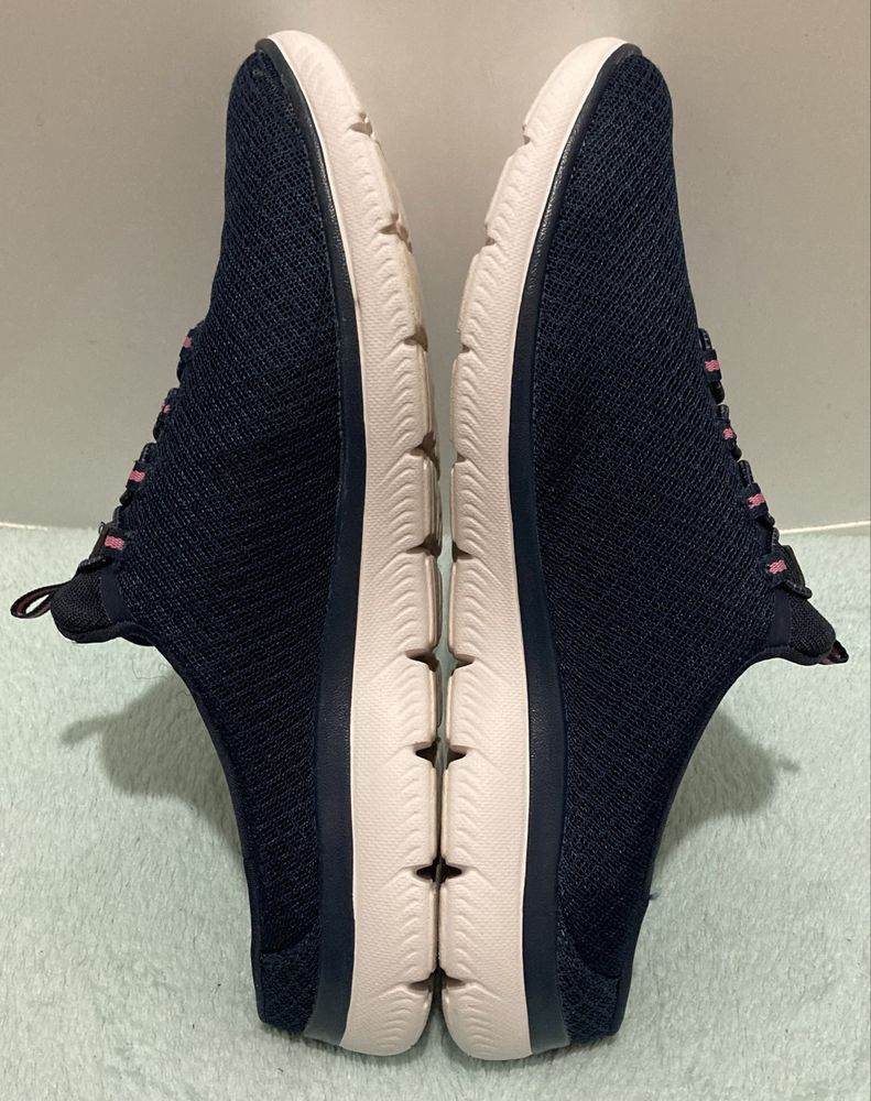 Сліпони Skechers Summits - Swift Step кросівки. Розмір 40 (27 см)