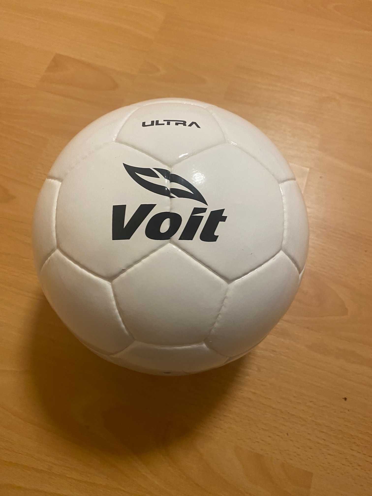 Мяч натур кожа белый ULTRA VOIT оригинал фирменый.