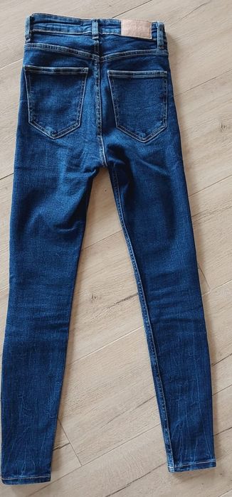 Spodnie jeansowe Zara
