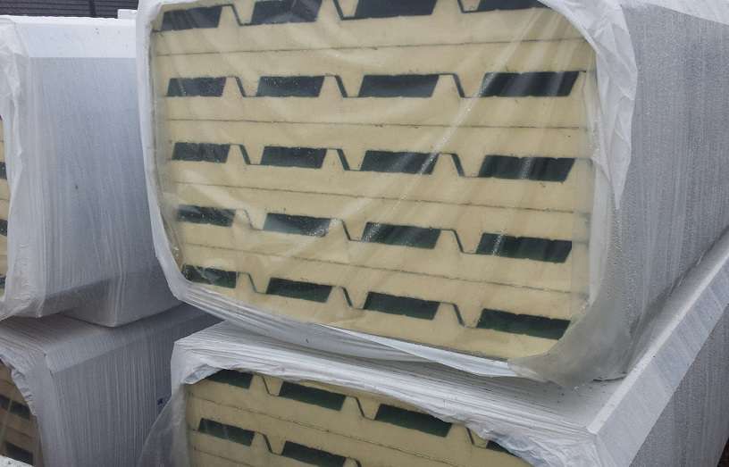 Płyta warstwowa dachowa PIR 100 mm obornicka płyty warstwowe dachowe