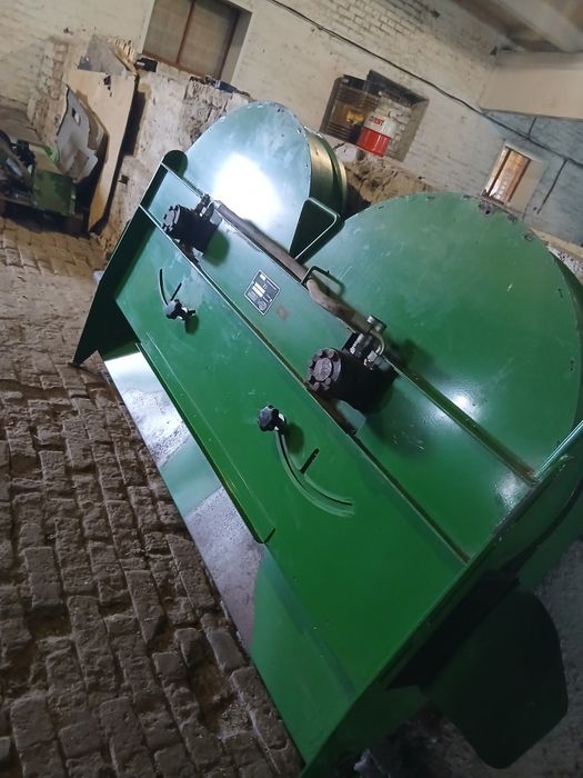 Половорозкидач для John Deere T670i