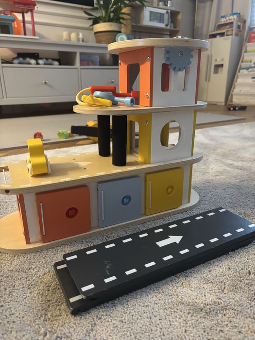 Garaż dla dzieci Janod Bolid