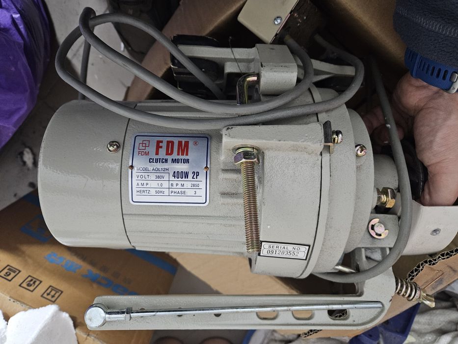 Електро двигун до швейної машини FDM AOL12H. Б/в в гарному стані.