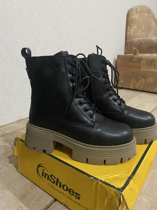 Боти/ботінки , 38 розмір