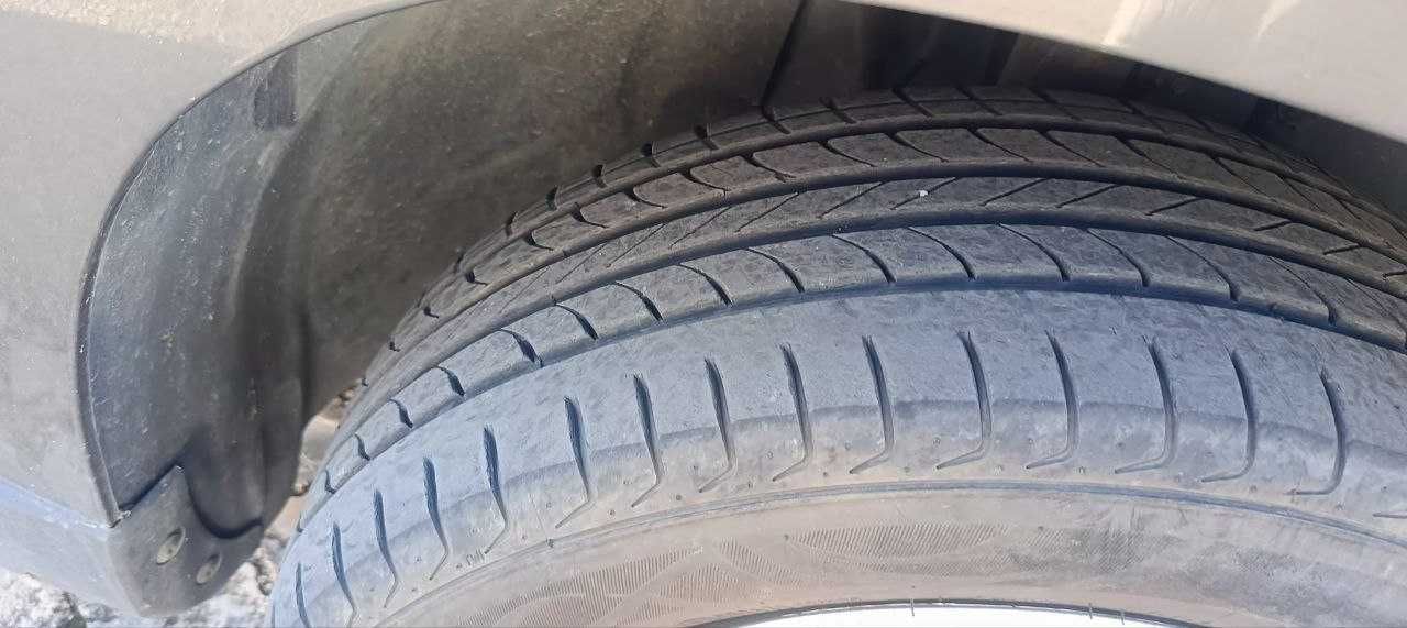 Peugeuot 2008, 89995 km, gasolina, dois proprietários, bateria nova