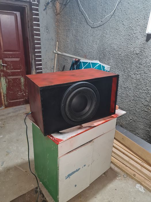 Продам готовий короб для сабвуфера