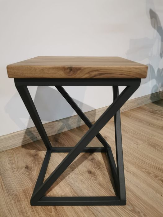 Taboret krzesło z orzecha loft