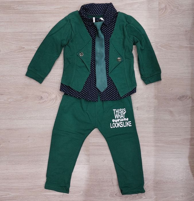 Стильний костюм на хлопчика на Новий Рік, на День Народження