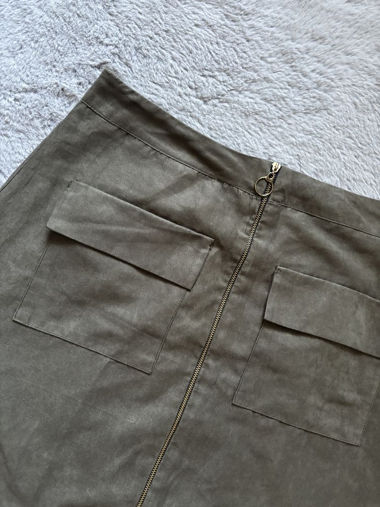 zamszowa spódniczka khaki L