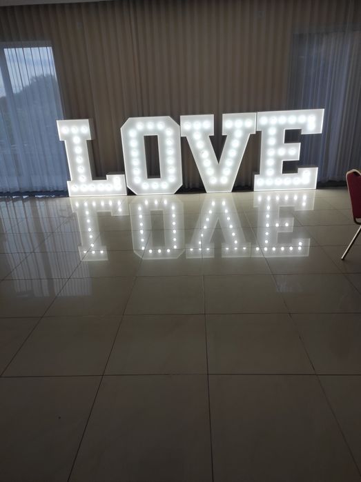 LOVE litery LED duże 120 cm