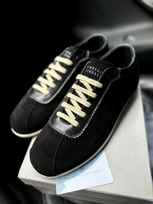 Кросівки Brunello Cucinelli. Чорна замша. Розмір:43