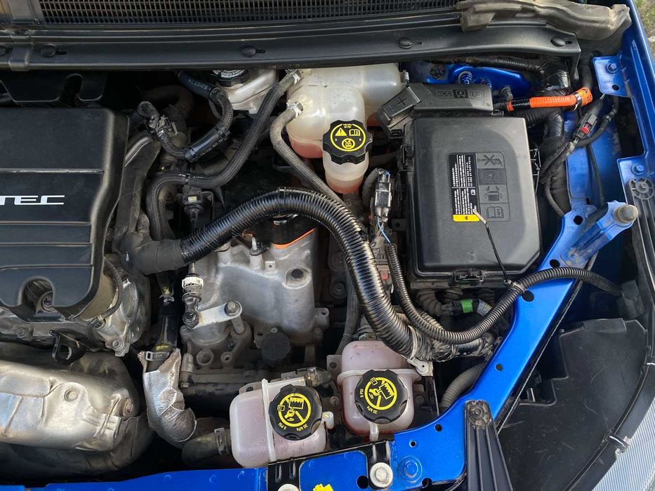 Продам Chevrolet Volt 2017