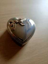 Pudełko serce serduszko na biżuterię szkatułka