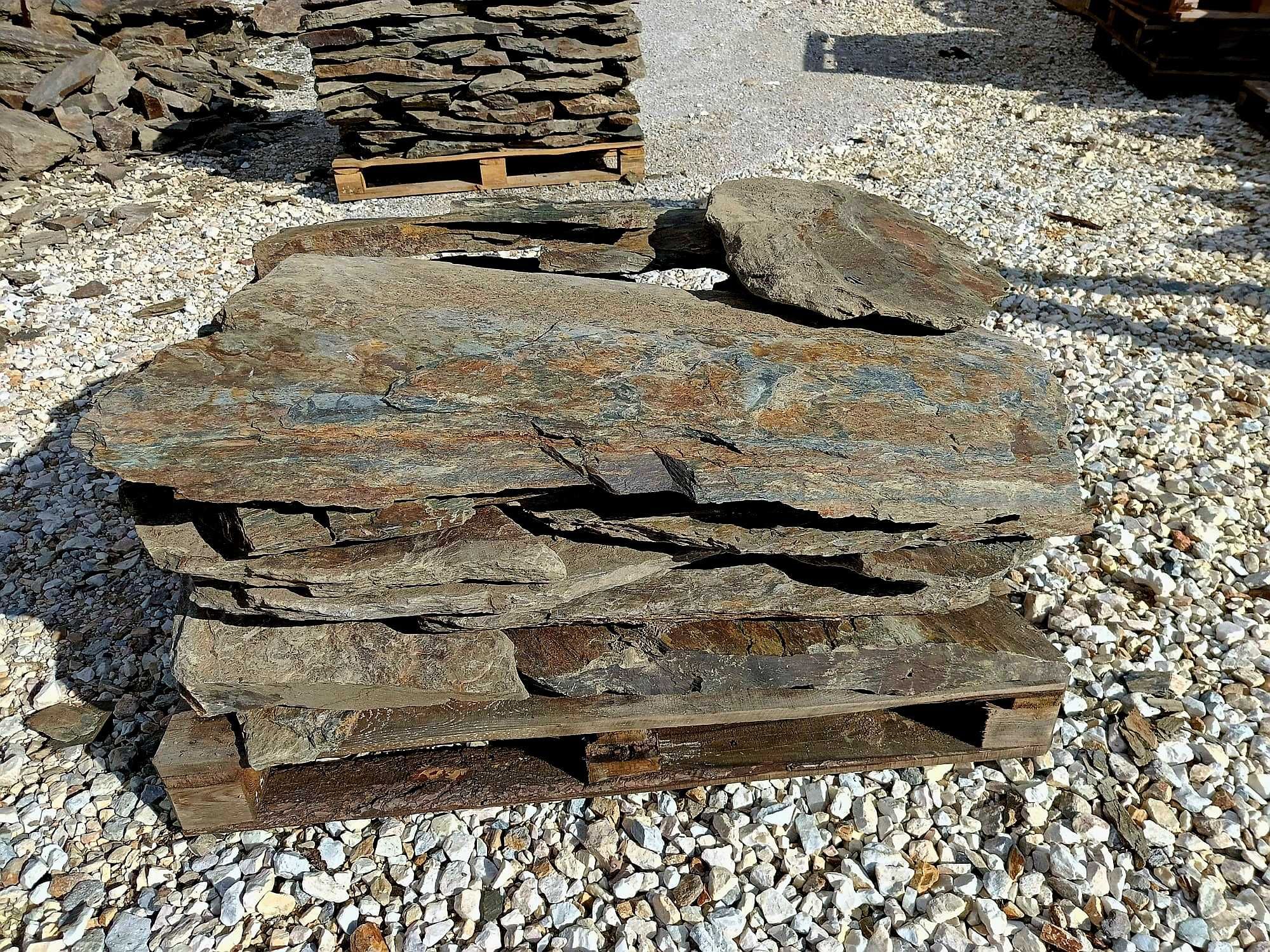Kamień duże płyty naturalny na kaskadę ścieżkę łupek szarogłazowy tona