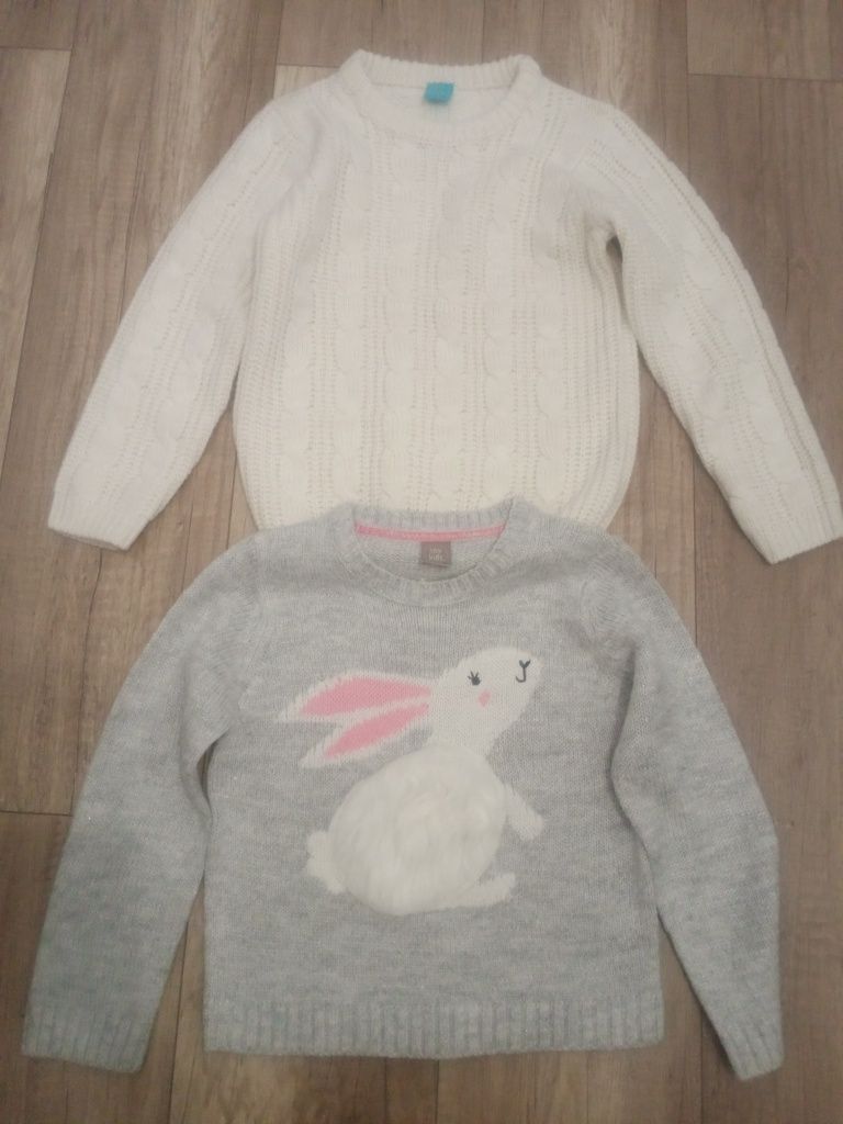 Bluzy/Sweterki dla dziewczynki r.122