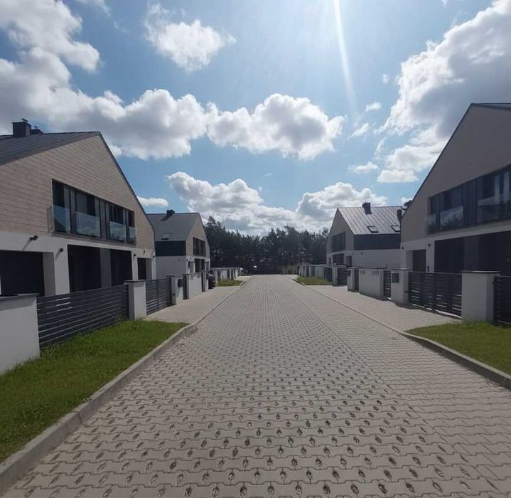 Nowoczesny dom, kameralne osiedle, szybki dojazd do centrum