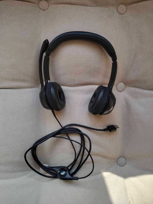 Навушники Logitech Headset H390 USB