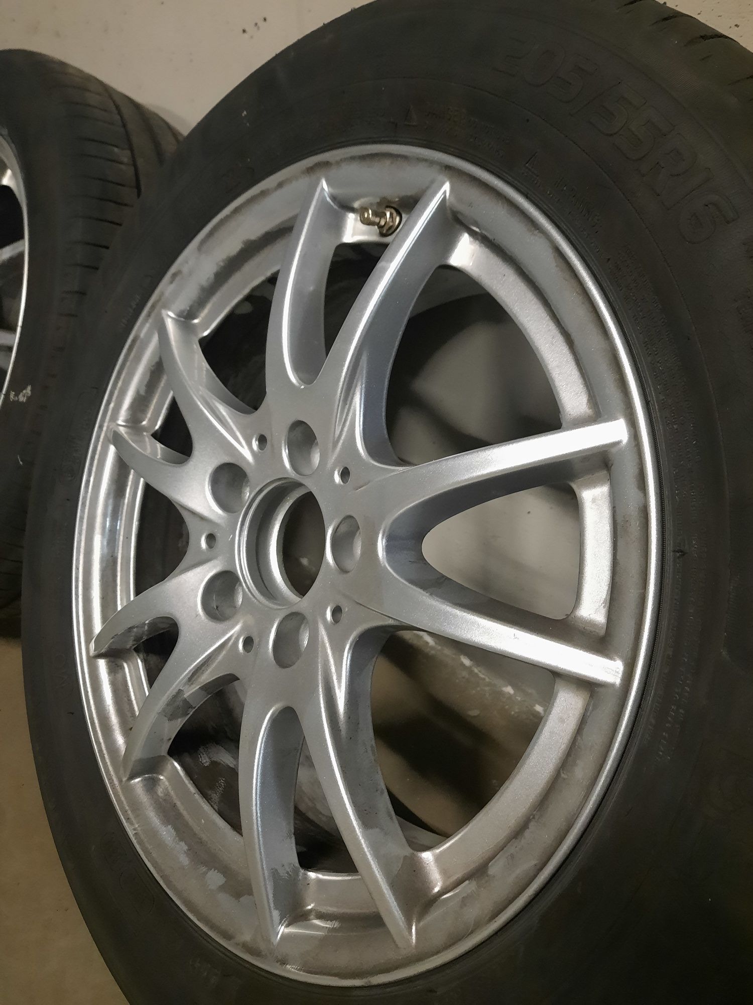 Колеса в сборе M-B CLA180 на летней резине Michelin 205/55R16