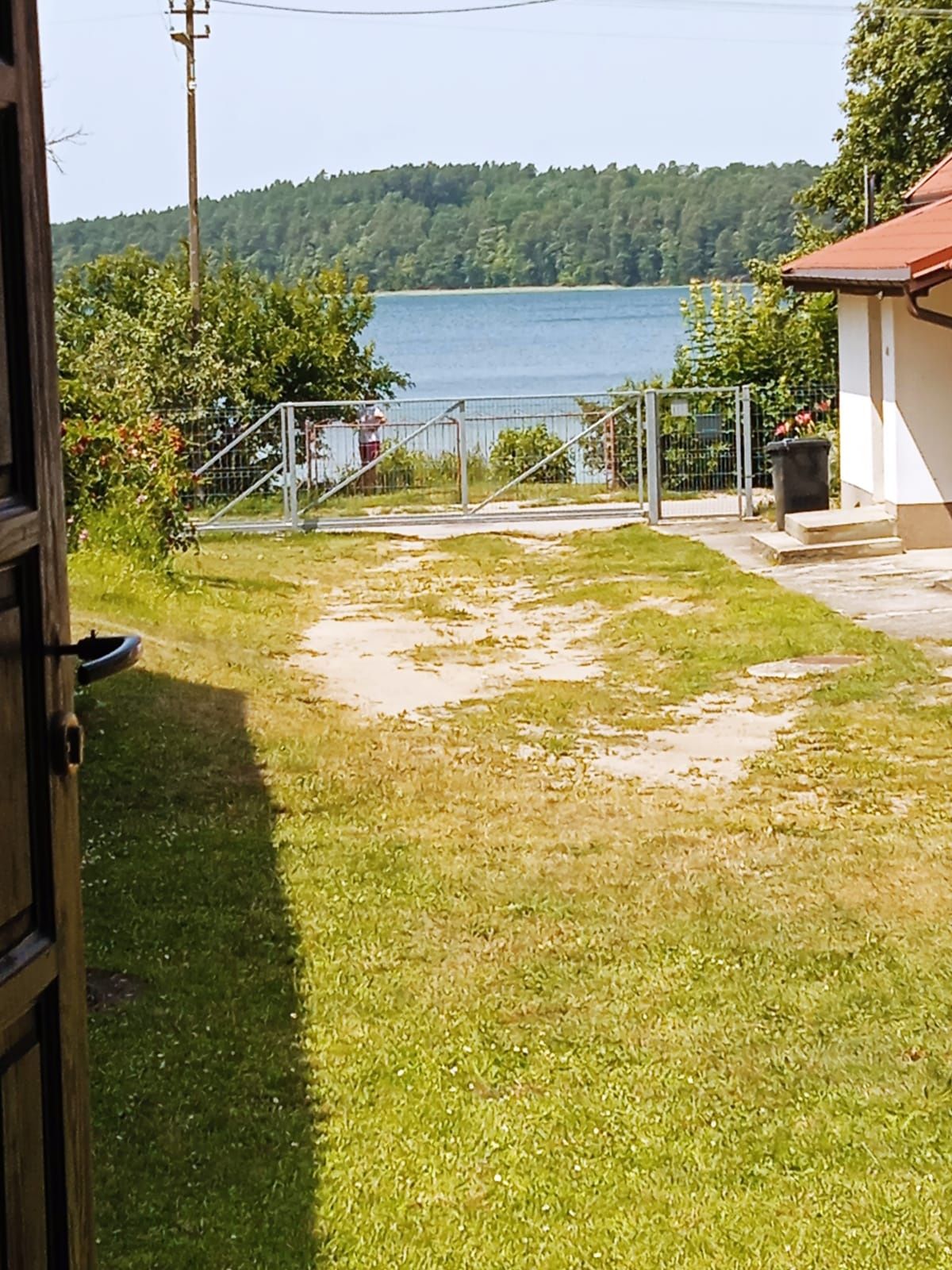 Pokój dwuosobowy w Pluskach blisko jeziora