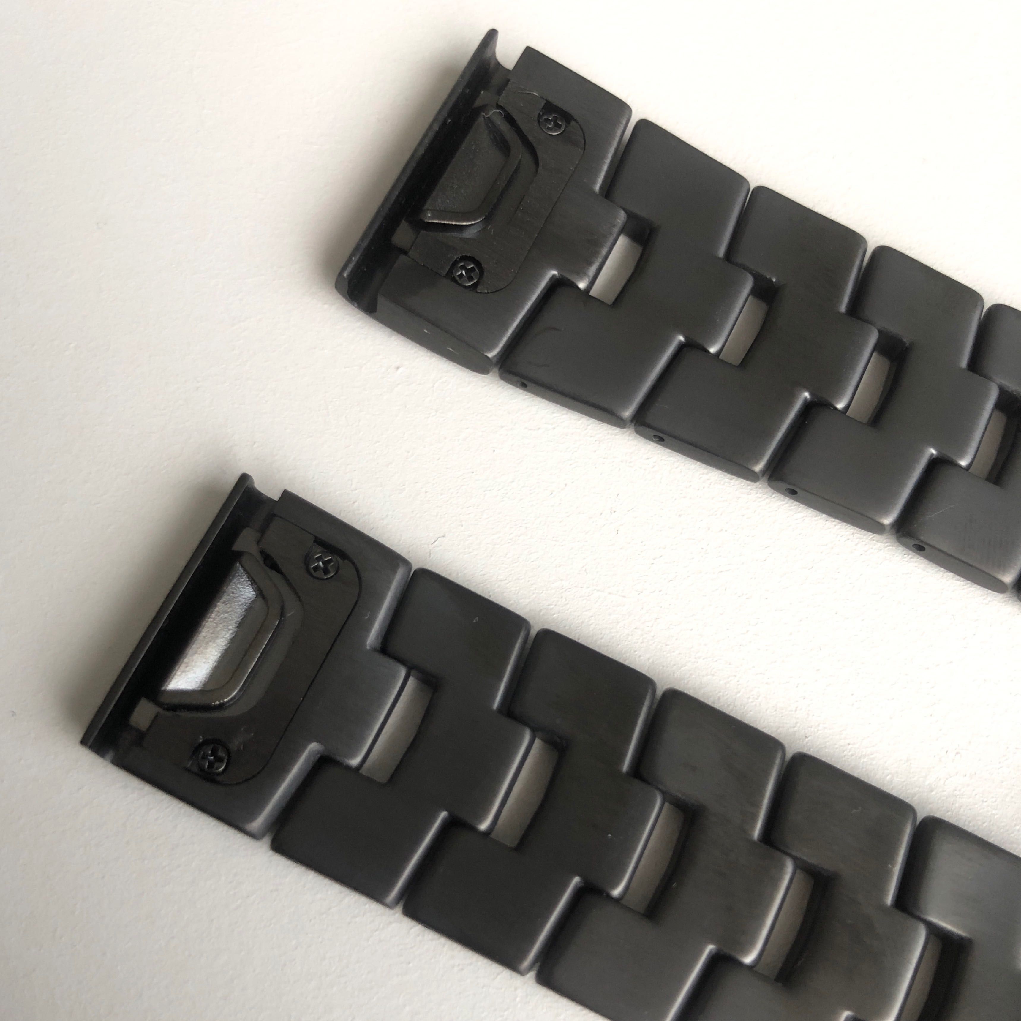 Титановий браслет на годинник Garmin Quick Fit 22 26mm ремінець Гармін
