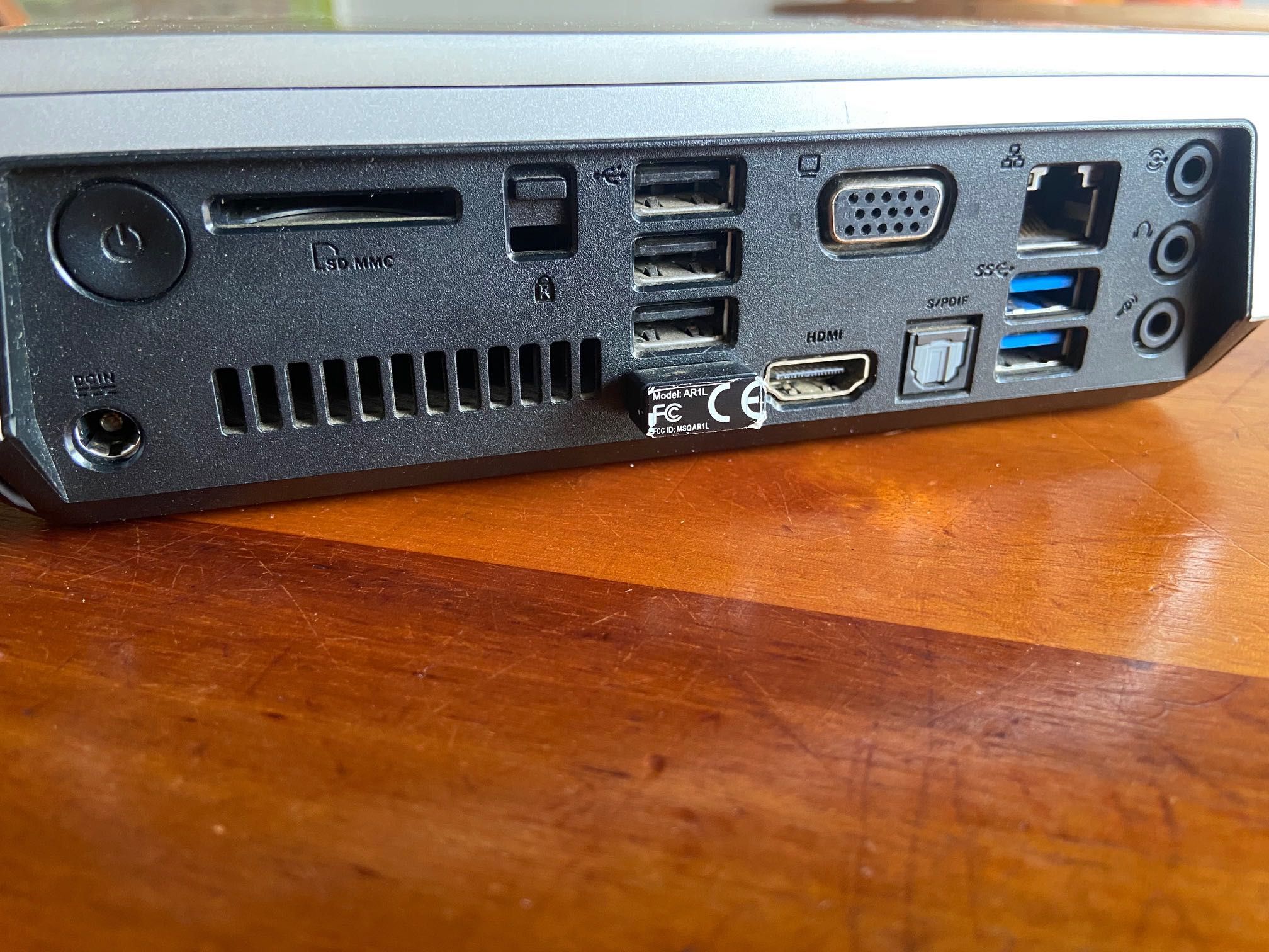 Computador Asus MINI