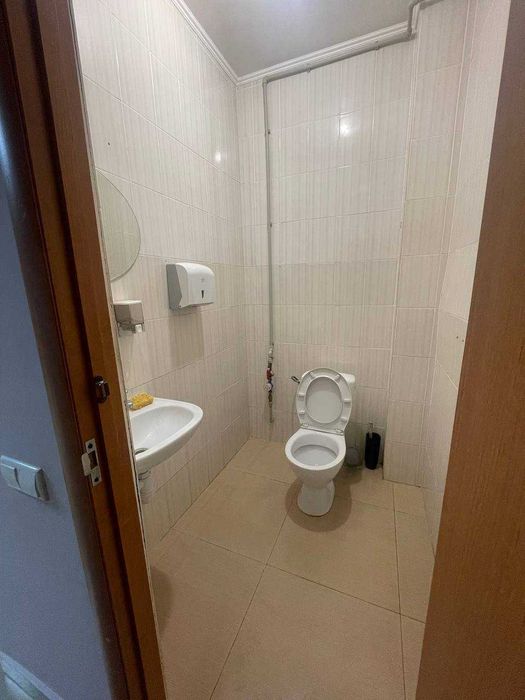 Оренда приміщення на вул. Новаківського