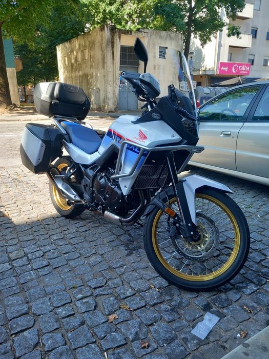 Honda transalp 750x