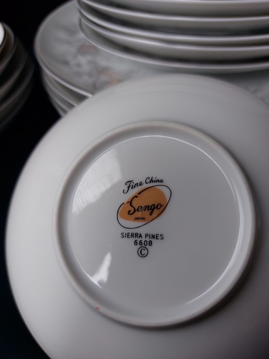 Японские фарфоровые тарелки Sango.
