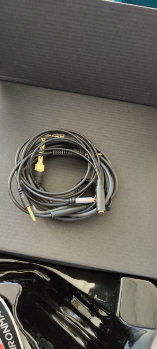 Headphones profissionais THRONMAX THX-50 - Como novos