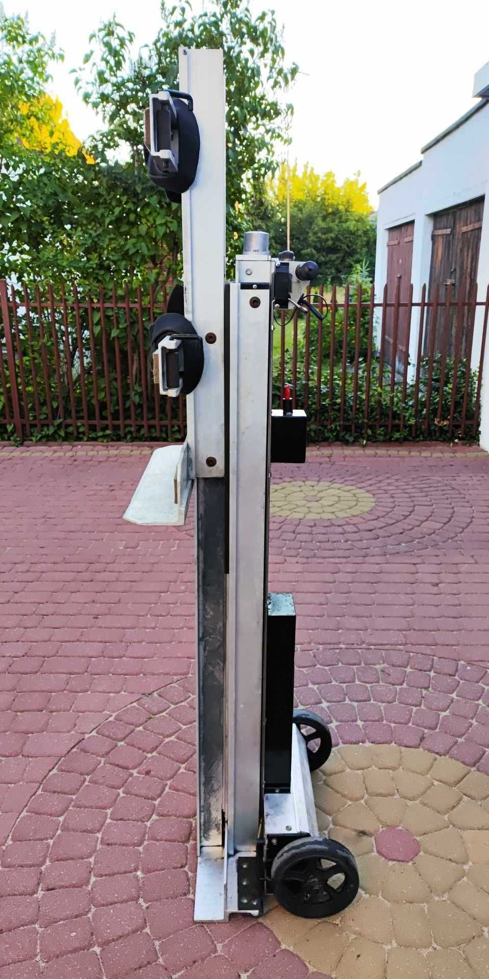 Schodołaz towarowy PowerMate LE1 do 300 kg z windą