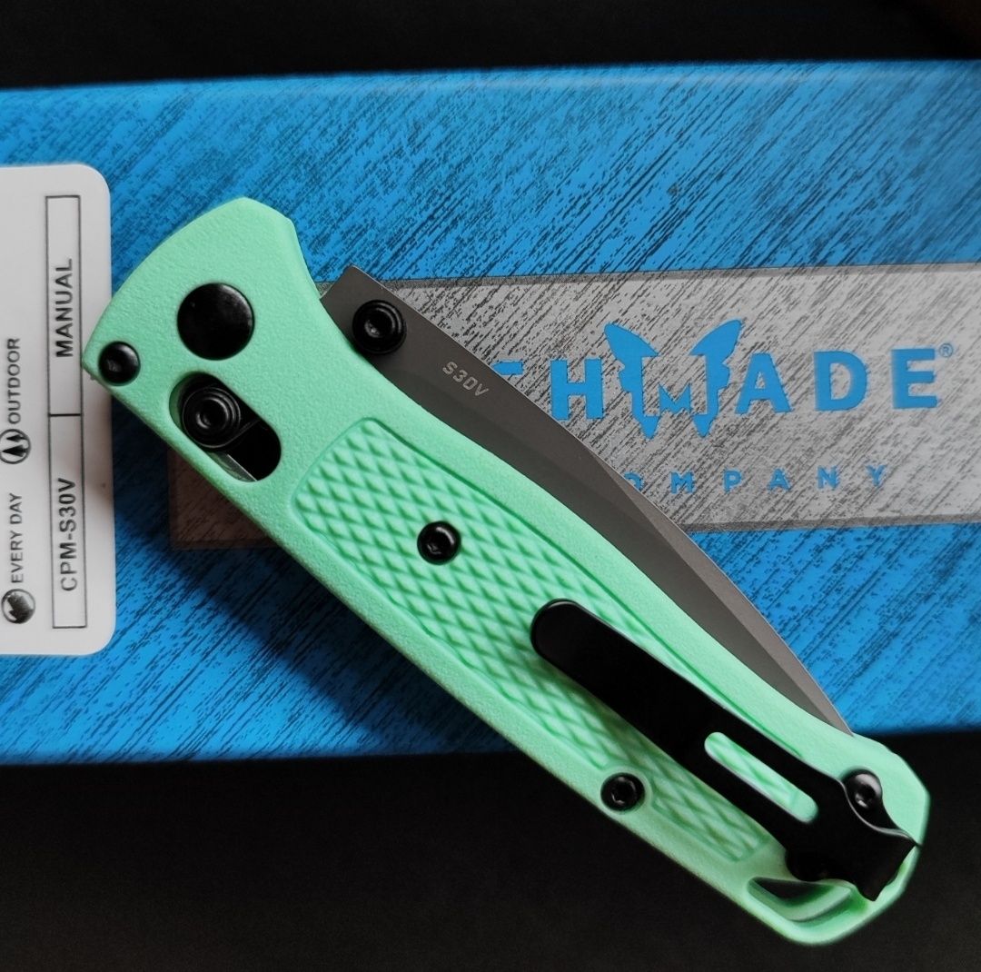 Нож Benchmade Mini Bugout 533 Sea Foam