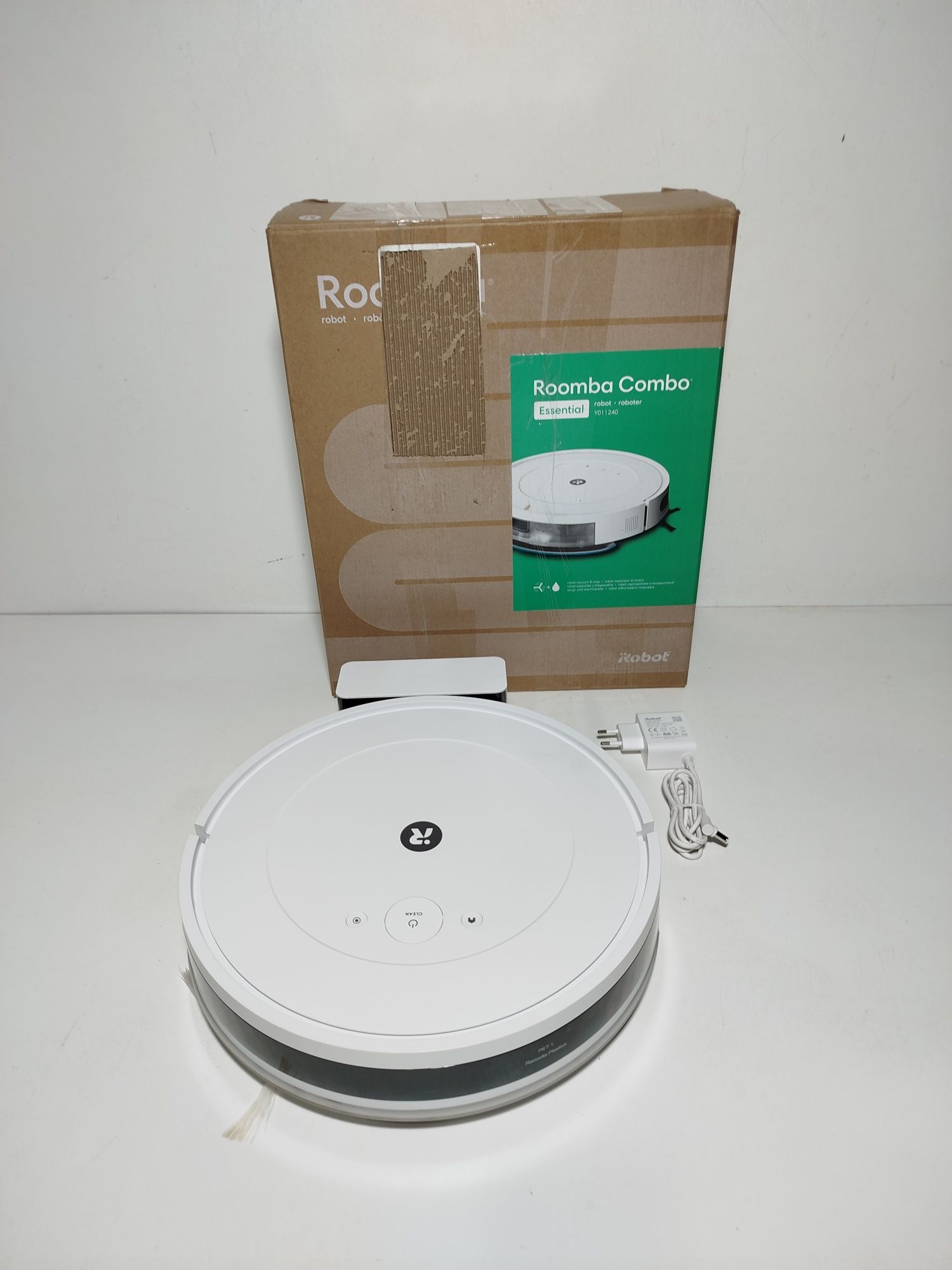 Robot sprzątający iRobot Roomba Combo Essential biały