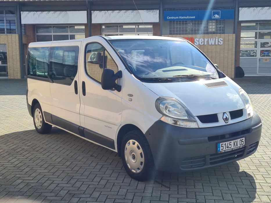 Renault Trafic 1.9dci L2 H1 długi 9 osób klimatyzacja