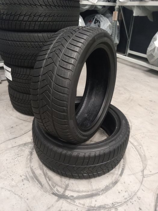 225 45 R18 PIRELLI Sottozero 3 MO, Зимові шини б\у