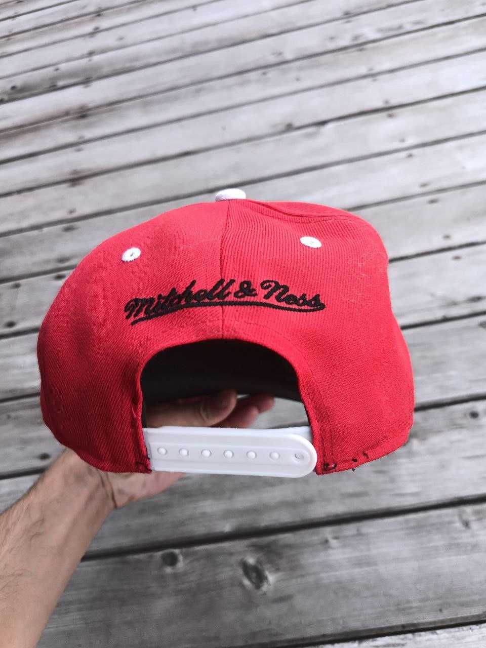 Snapback Chicago Bulis. Снепбек. Кепка Чікаго. Стильний снепбек