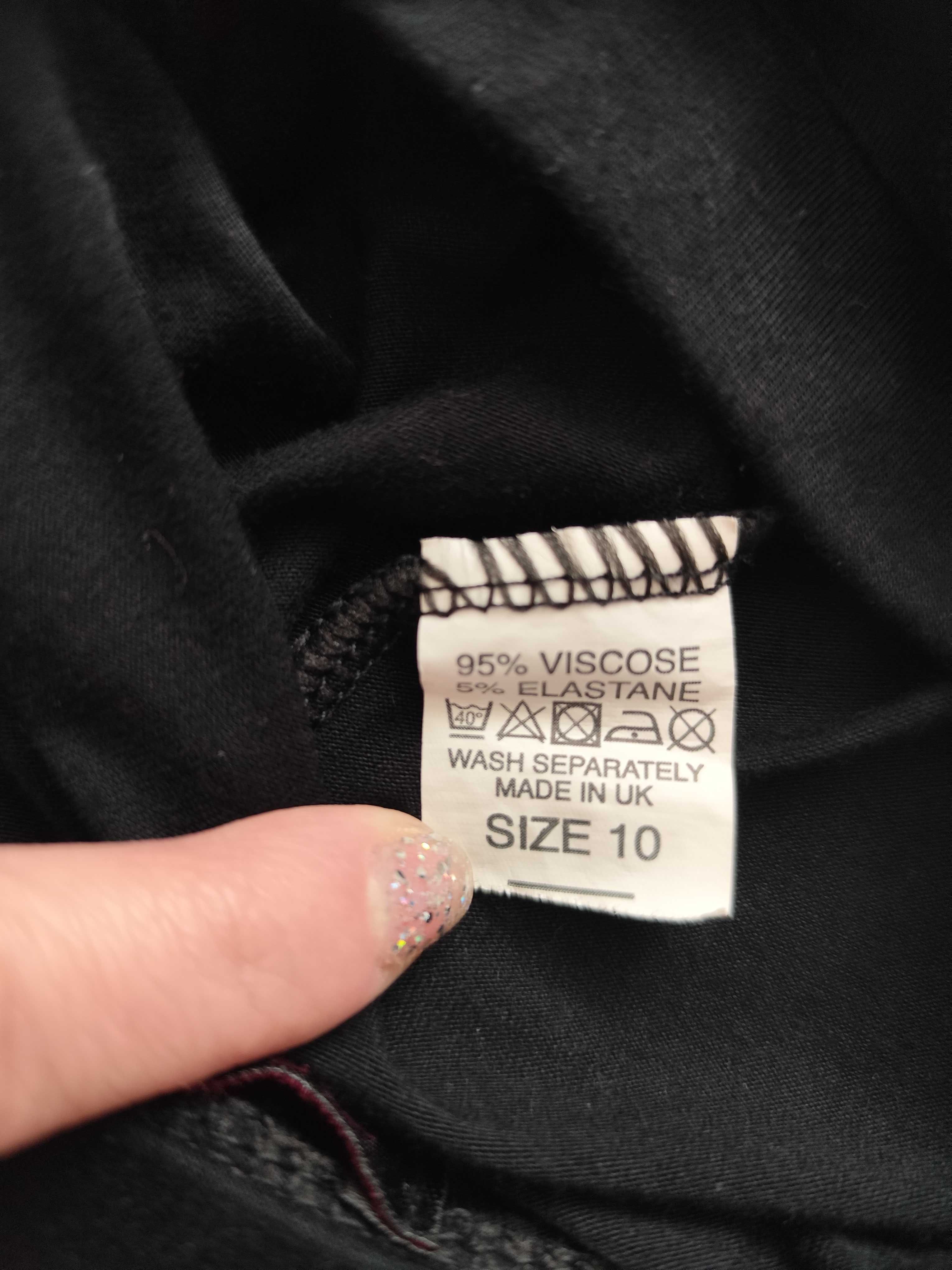 Czarne legginsy z wysokim stanem z wiązaniami Stylewise