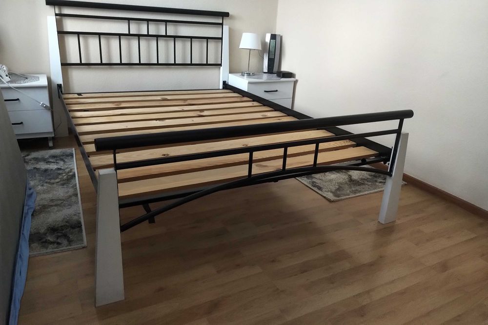 Łóżko do sypialni