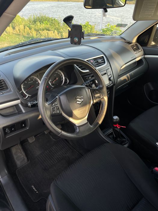 Suzuki Swift 1.3 DDIS 2011 rok
