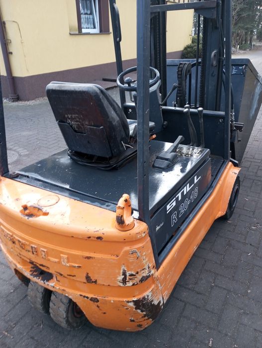Wózek widłowy STILL R20-18Triplex Wolny skok zwinny