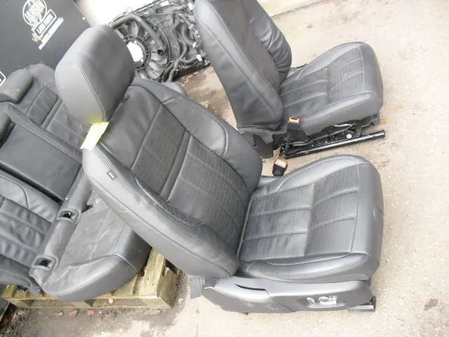 RANGE ROVER EVOQUE BANCOS PRETO ANO 2022